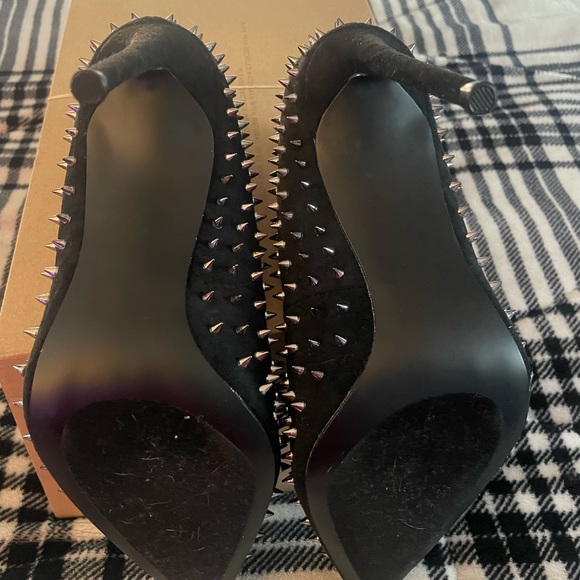 Steve Madden spiked heels - Picture 3 of 4